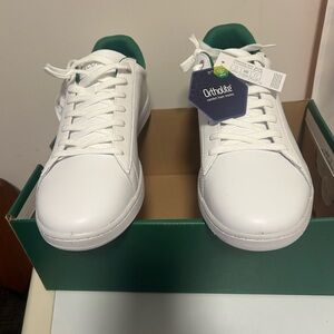 Lacoste Men's White Sneakers with Green Detail
